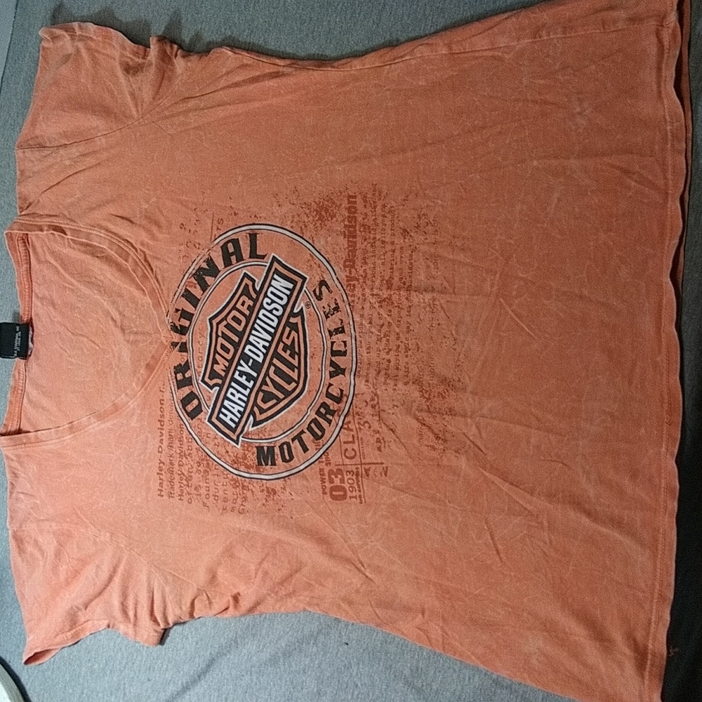 Women's Harley Davidson v-neck t-shirt